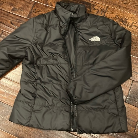 North face women’s puffer xl - Picture 1 of 5